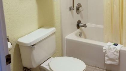 Magnuson Hotel Ely - image 11