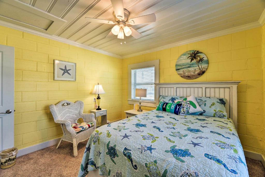Colorful Cottage with Patio Across from the Beach! - image 5