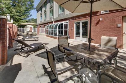 Holiday Inn Express Hotel & Suites Emporia an IHG Hotel - image 21
