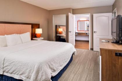 Hampton Inn Emporia - image 6