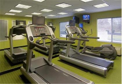 Fairfield Inn and Suites by Marriott Emporia I-95 - image 6