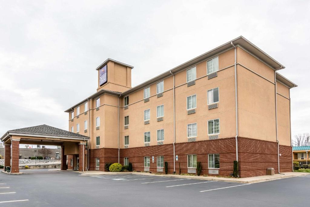Sleep Inn Hotel Emporia - main image
