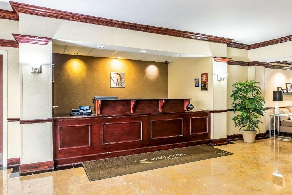 Sleep Inn Hotel Emporia - image 3