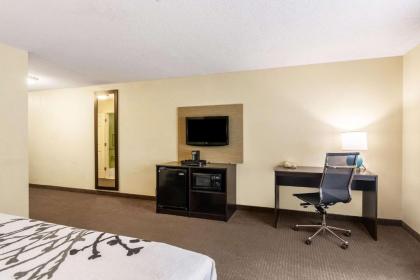 Sleep Inn Hotel Emporia - image 8