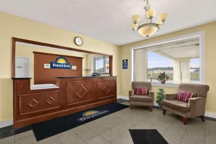 Days Inn by Wyndham Emporia - image 8