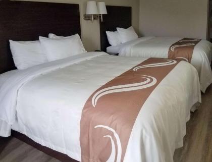 Quality Inn - image 4