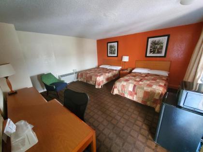 Relax Inn - image 11
