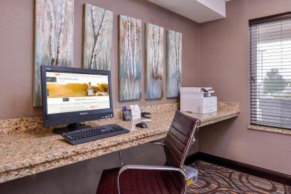 Holiday Inn Express & Suites Emporia Northwest an IHG Hotel - image 10