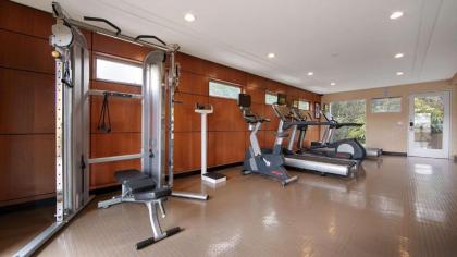 Best Western Encinitas Inn & Suites at Moonlight Beach - image 11