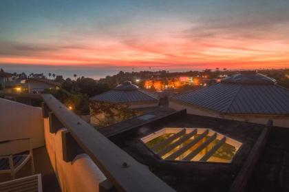 Best Western Encinitas Inn & Suites at Moonlight Beach - image 5
