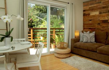 Inn at Moonlight Beach - image 15