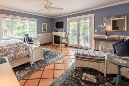 Kate Stanton Inn - image 3