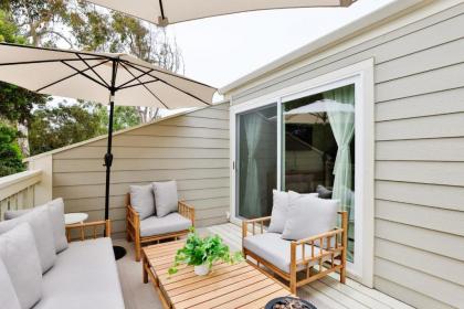 Dream Home - Steps to Beach Pools Shops & Dining - image 11