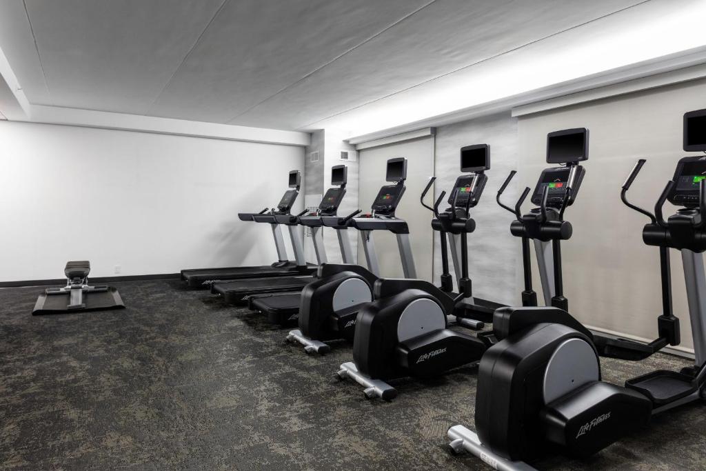 Fairfield Inn & Suites Springfield Enfield - image 4