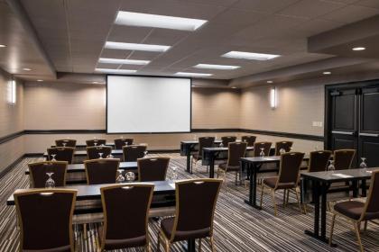 DoubleTree by Hilton Denver Tech - image 21
