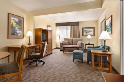 Wingate by Wyndham Denver Tech Center - image 6