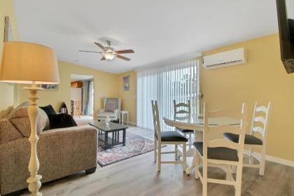 Englewood Villa - image 11