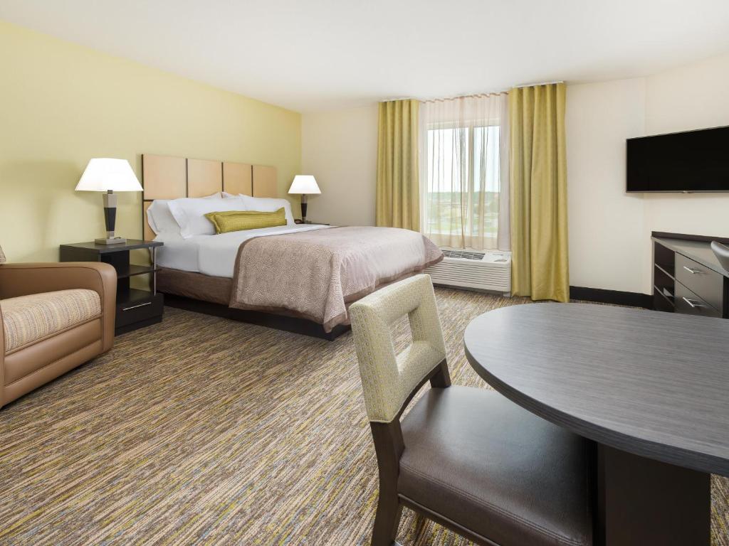 Candlewood Suites Enid an IHG Hotel - image 6