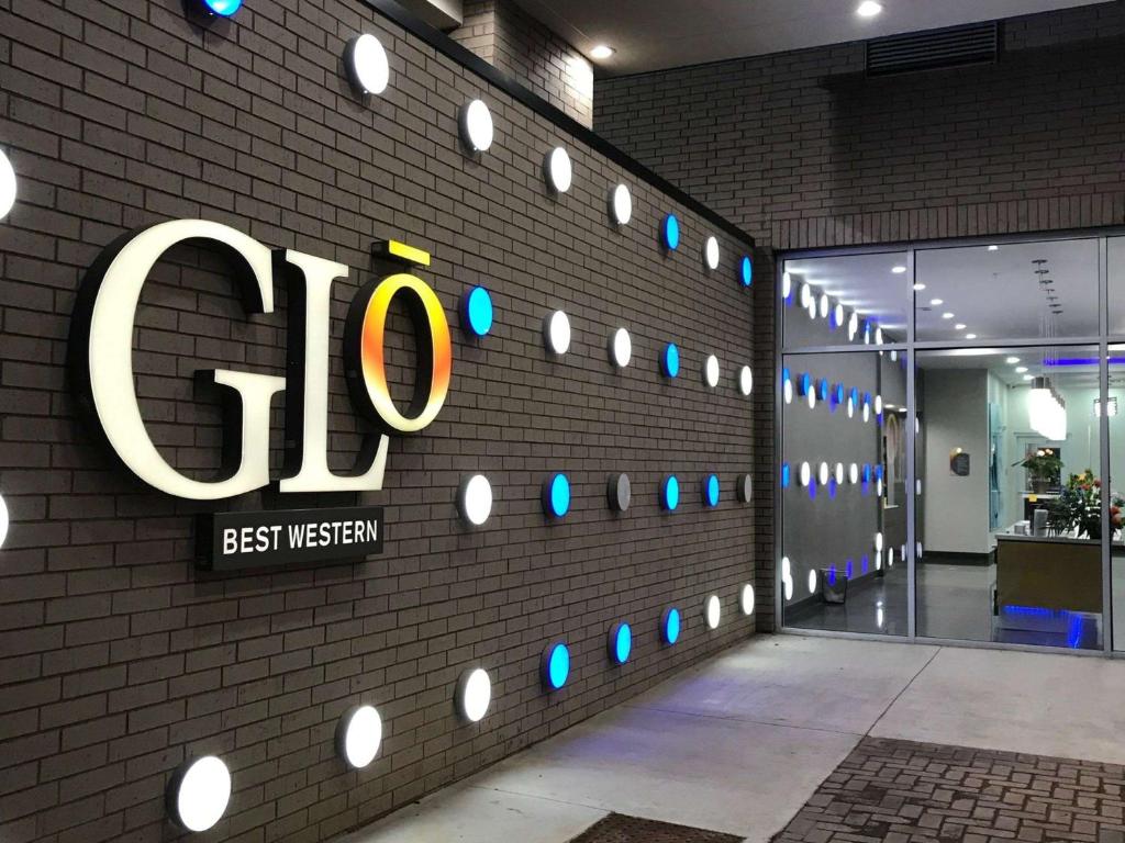 GLO Best Western Enid OK Downtown/Convention Center Hotel - image 5