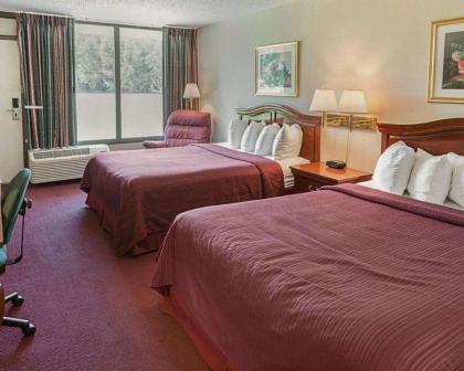 Quality Inn Ennis - image 11