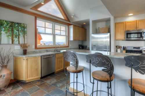 Saddle Ridge Townhome-Unit B1 - image 5
