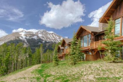 Wolf Pack Hideaway Big Sky Montana