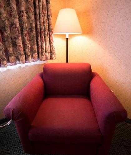 Eagle's View Inn & Suites - image 12