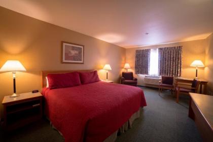 Eagle's View Inn & Suites - image 3