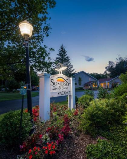 Somerset Inn & Suites - image 11
