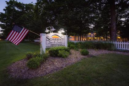 Somerset Inn & Suites - image 9