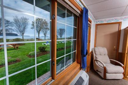 Ephraim Shores Resort - image 8