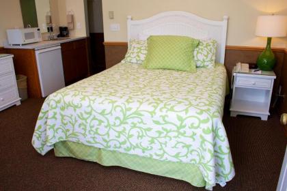 Bay Breeze Resort - image 2