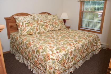Bay Breeze Resort - image 4