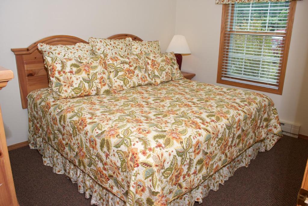 Bay Breeze Resort - image 4
