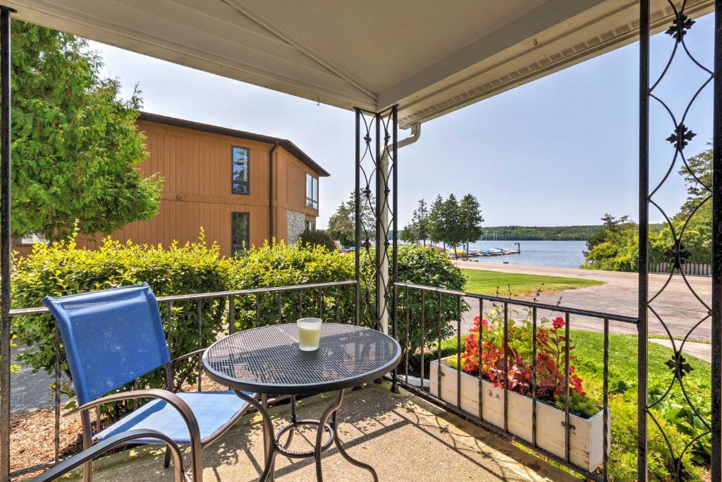 Boutique Home in Door County with Eagle Harbor Views! - main image