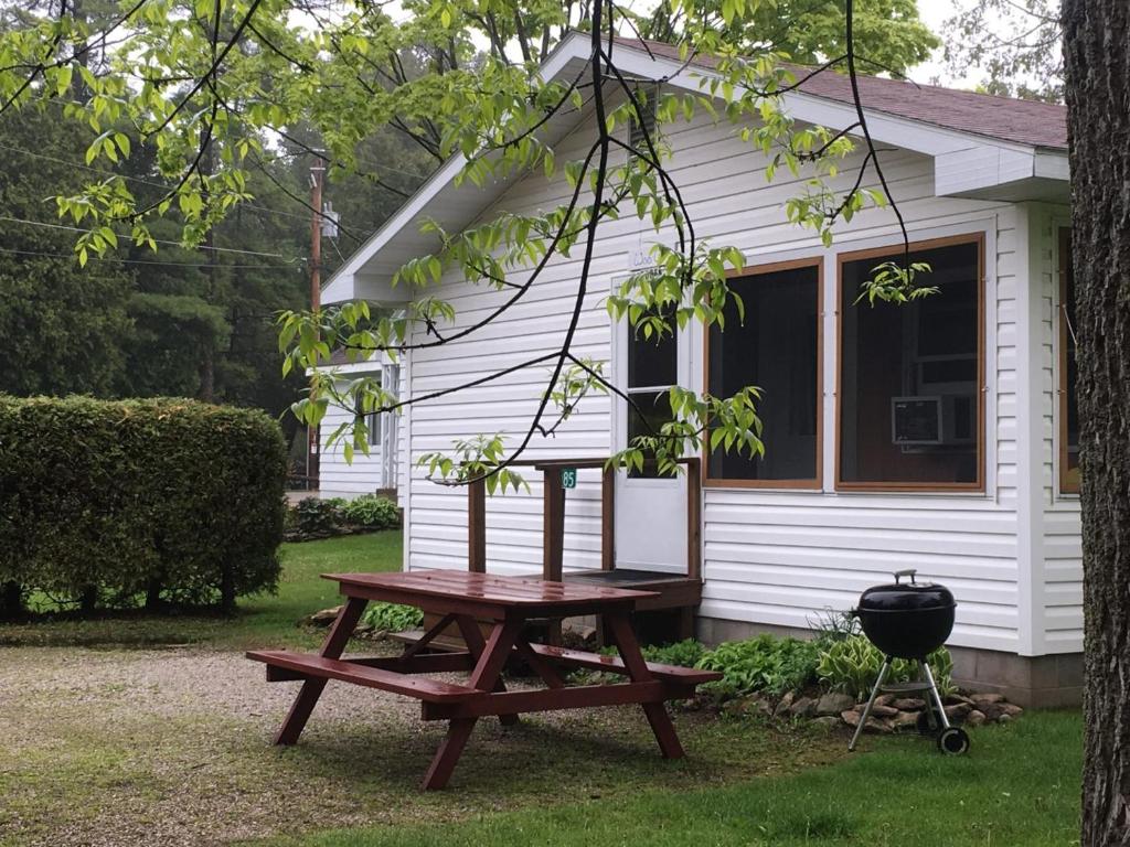 Ephraim Village Cottages - image 4