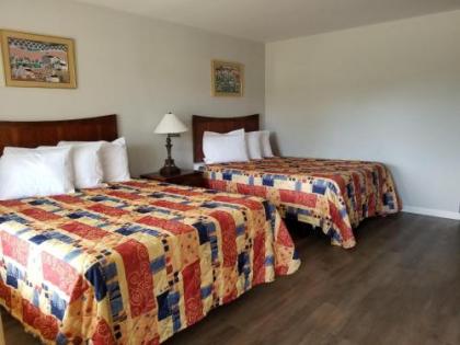 Red Carpet Inn - image 1