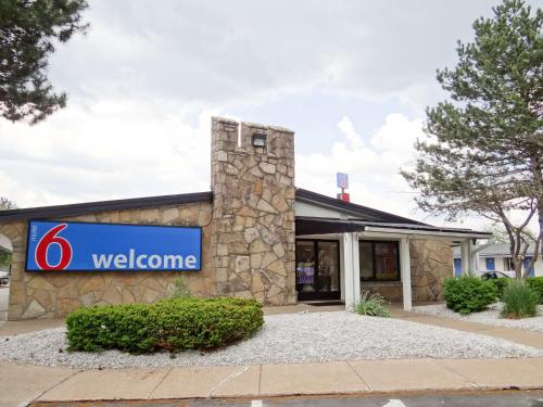 Motel 6-Erie PA - main image