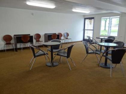 Motel 6-Erie PA - image 2