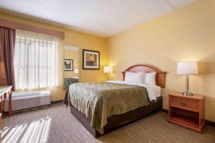 Quality Inn & Suites CVG Airport - image 12