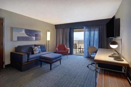 Courtyard by Marriott Cincinnati Airport - image 6