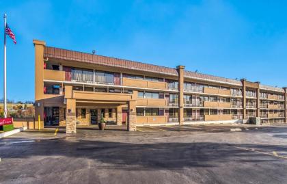 Red Roof Inn Cincinnati Airport–Florence/ Erlanger - image 4