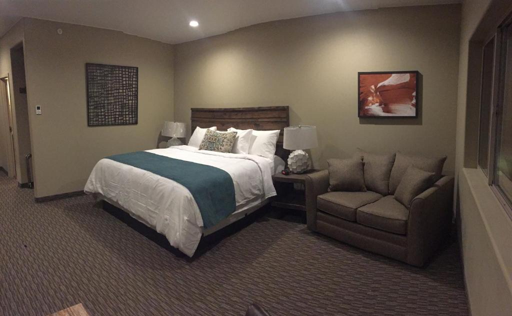 Canyon Country Lodge - image 3