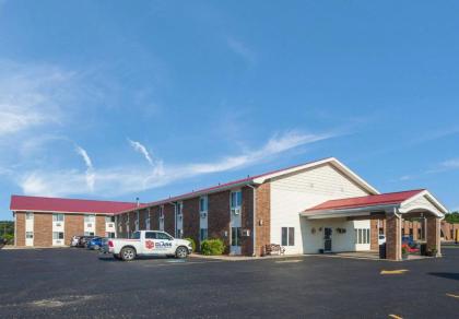 Econo Lodge Inn  Suites Michigan