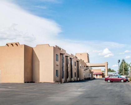 Rodeway Inn of Espanola - image 6