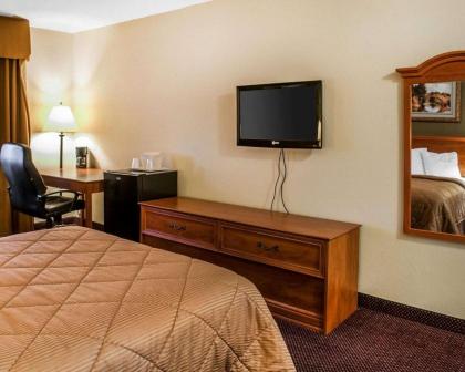 Rodeway Inn of Espanola - image 9