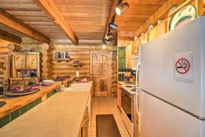 Glacier Park 2BR Log Cabin Best in the West! - image 15