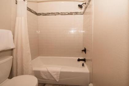 The Maxwell Inn - image 5