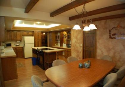 Wildwood Inn - image 4