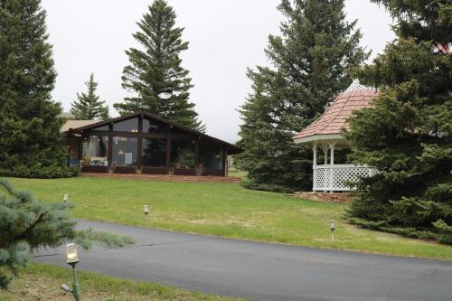 Columbine Inn - main image